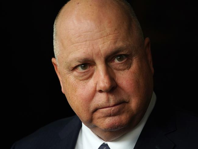 MELBOURNE AUSTRALIA - NewsWire Photos OCTOBER 4, 2023: Victorian Treasurer Tim Pallas speaks to the media prior to the start of Question time outside Parliament in Melbourne,Picture: NCA NewsWire / Luis Enrique Ascui