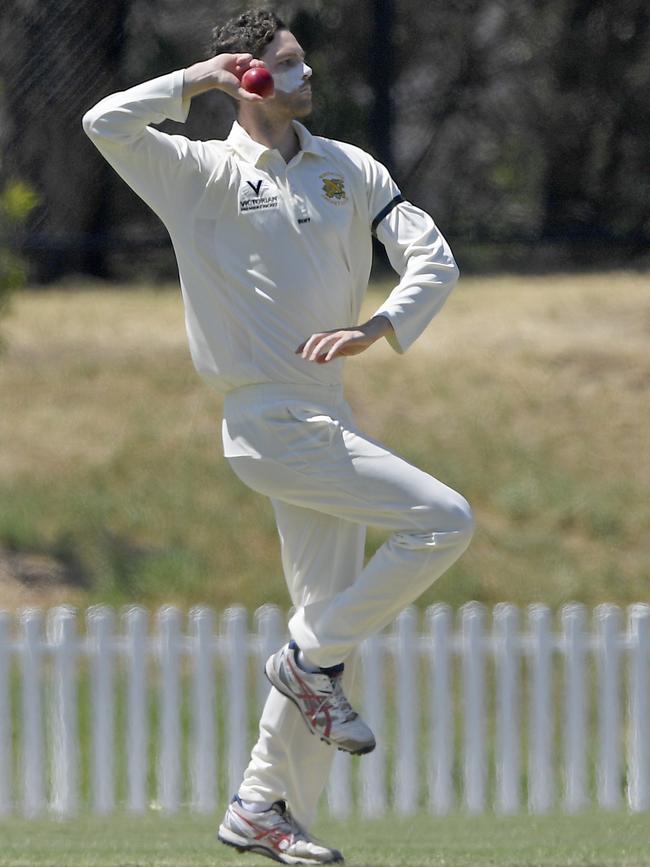 Northcote's Aaron Crispe in action. Picture: Andy Brownbill