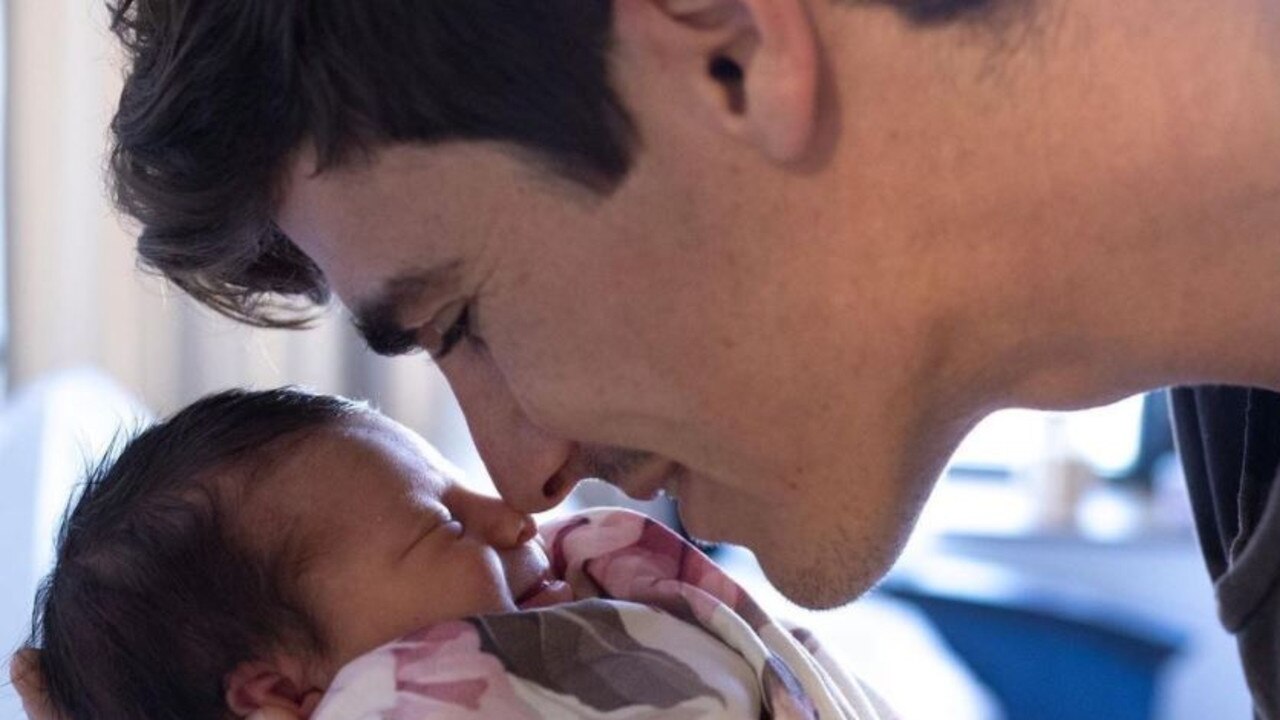 Abbott with his baby daughter Ella. Image: Instagram.