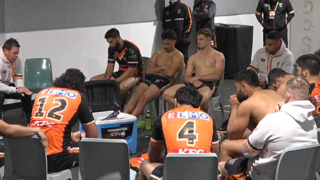 ‘Just walk out’: NRL legend urges Tigers to put players ‘on notice’ in brutal takedown – Fox Sports