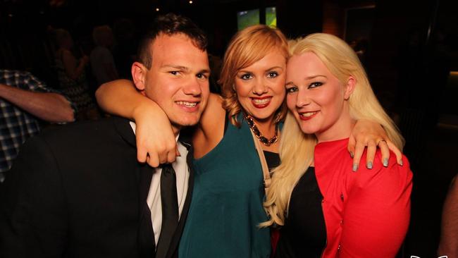 Nightlife at the Eyre Hotel, Whyalla in 2015
