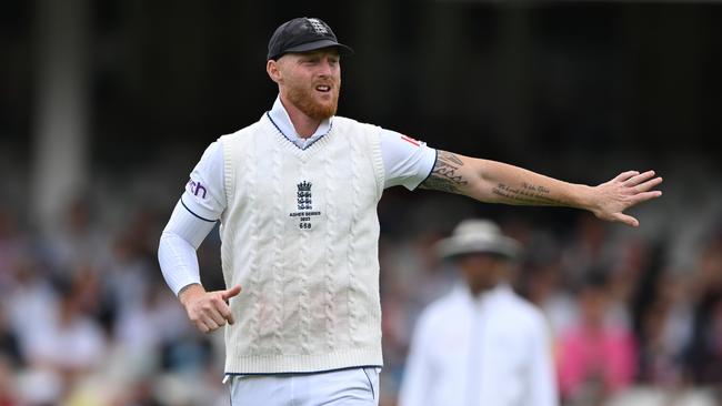 England captain Ben Stokes changes the field.