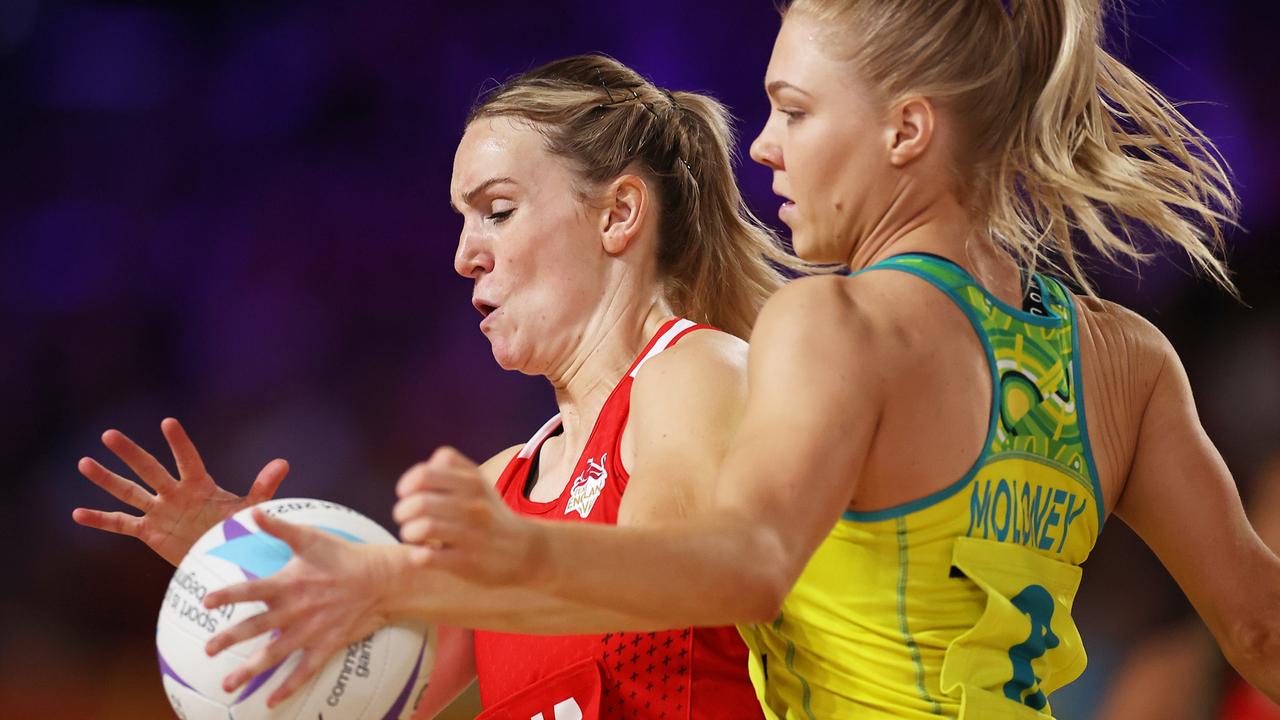 Natalie Metcalf of Team England and Kate Moloney of Team Australia