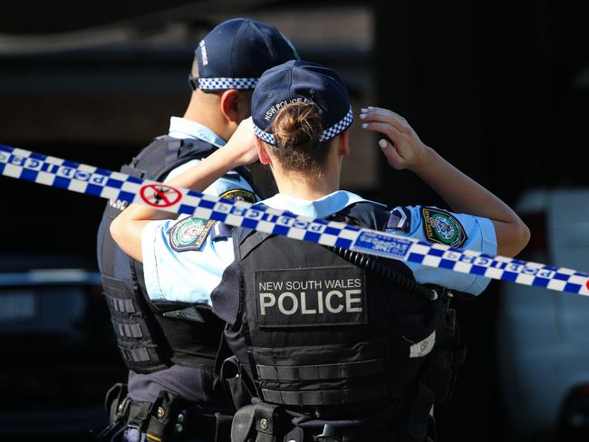 SYDNEY, AUSTRALIA: NewsWire Photos: APRIL 01 2024:  A crime scene has been established at a property in Sydney's south west after a man was injured in a home invasion. Emergency services were called to Sturt Avenue at Georges Hall just before 4am (Monday 1 April 2024), after reports of a home invasion. Officers from Bankstown Police Area Command attended and were told three men forced entry to the granny flat at the rear of a home. The intruders confronted the occupant, a 35-year-old man, before assaulting him and ransacking the home.The man has been taken to Liverpool Hospital in a serious condition. Picture: NCA NewsWire/ Gaye Gerard