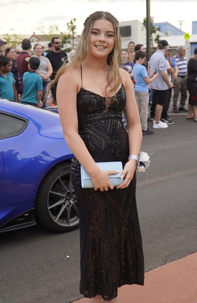 Amarni Levings arriving at the 2023 Kingaroy State High School formal.