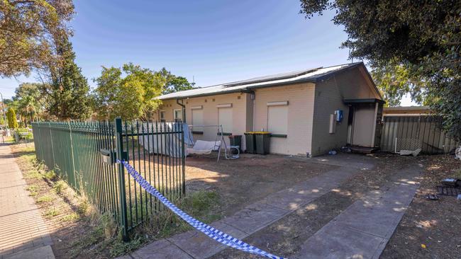 The property was home to a mother and her four daughters. Picture: NCA NewsWire / Ben Clark