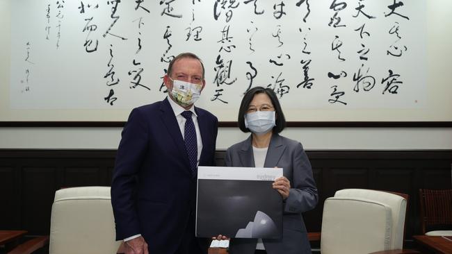 Tony Abbott with Taiwanese President Tsai Ing-wen in Taipei on October 7.