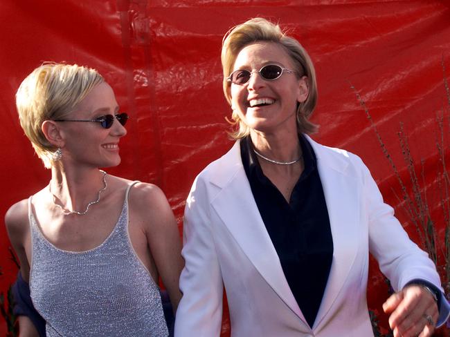 Ellen DeGeneres and Anne Heche at the Oscars in 1999. Picture: AAP