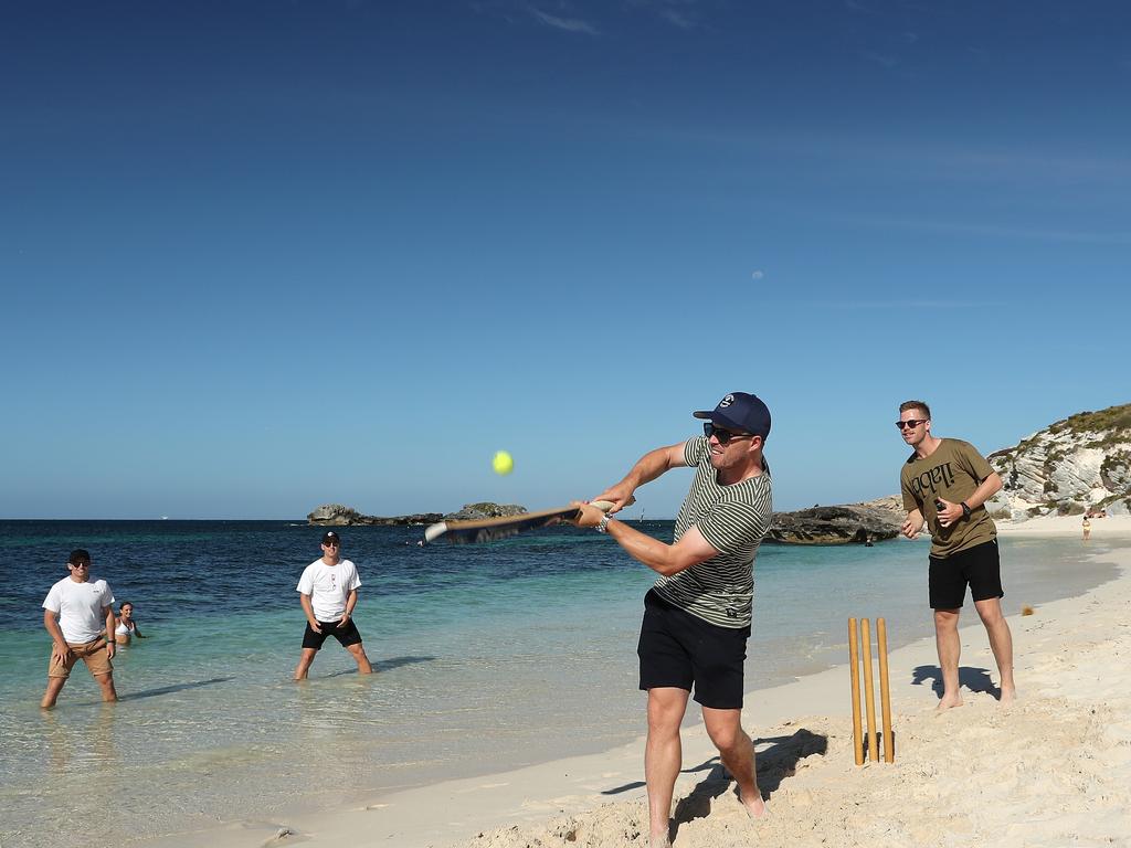 New Zealand cricketers Tom Latham, Matt Henry, Henry Nicholls and Lockie Ferguson play beach cricket at Pinky Beach on Rottnest Island.