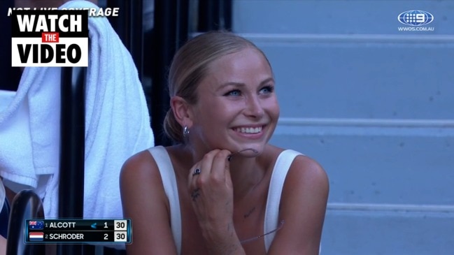 Beautiful moment between Grace Tame and Dylan Alcott at Australian Open (WWOS)