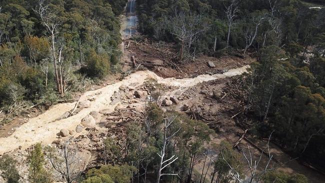 The landslip on Poatina Rd, Poatina, which occurred during the October 2022 Tasmanian floods. Picture: Facebook