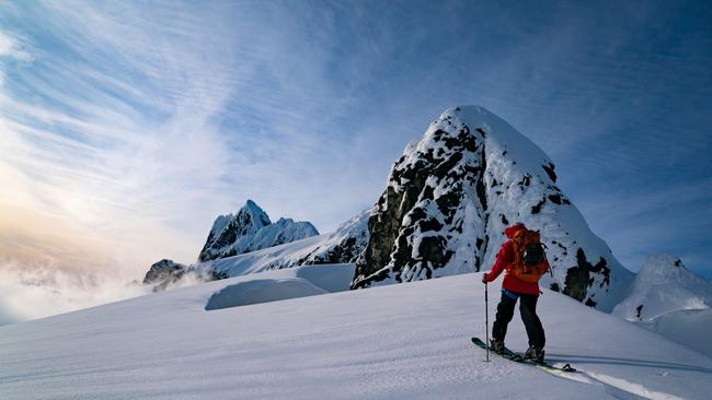 Skier Anna Segal in the film 23.4 Degrees