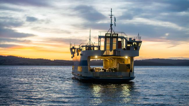 HR MV Mirambeena final sailing from Kettering across the D'Entrecasteaux Channel.  Picture: Chris Crerar  ***MUST CREDIT CHRIS CRERAR***