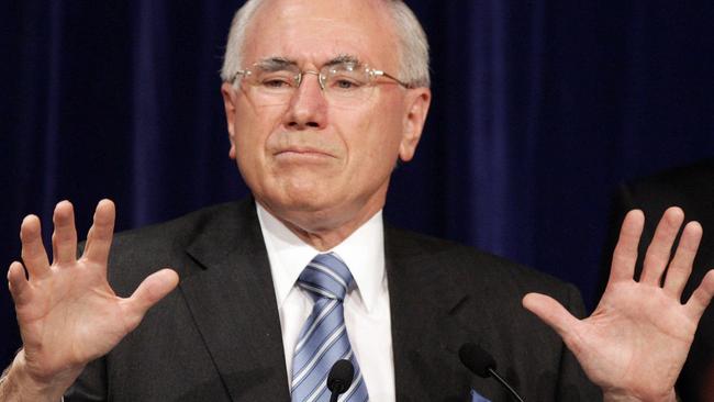 Prime Minister John Howard speaks to his supporters Wentworth Hotel in Sydney after conceding in the 2007 federal election.