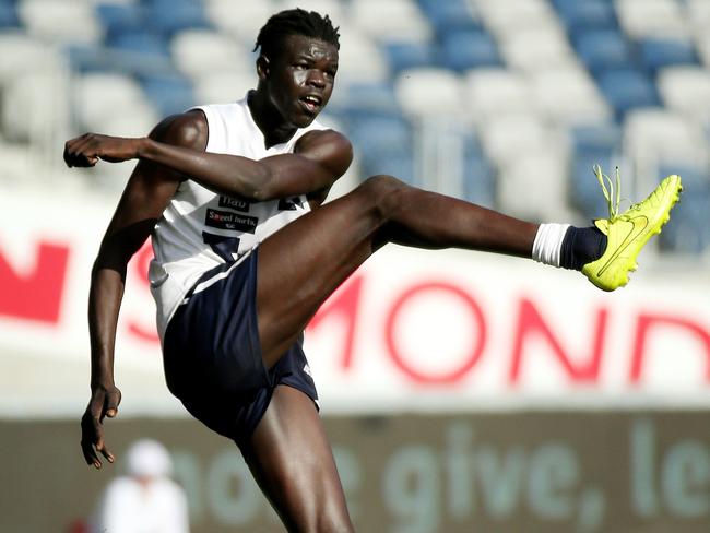 Gach Nyuon joins Essendon. Picture: Colleen Petch