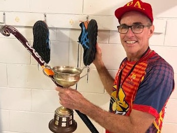 Park Avenue stalwart Robert Sweeney is hanging up the boots after playing hockey for 53 continuous years.