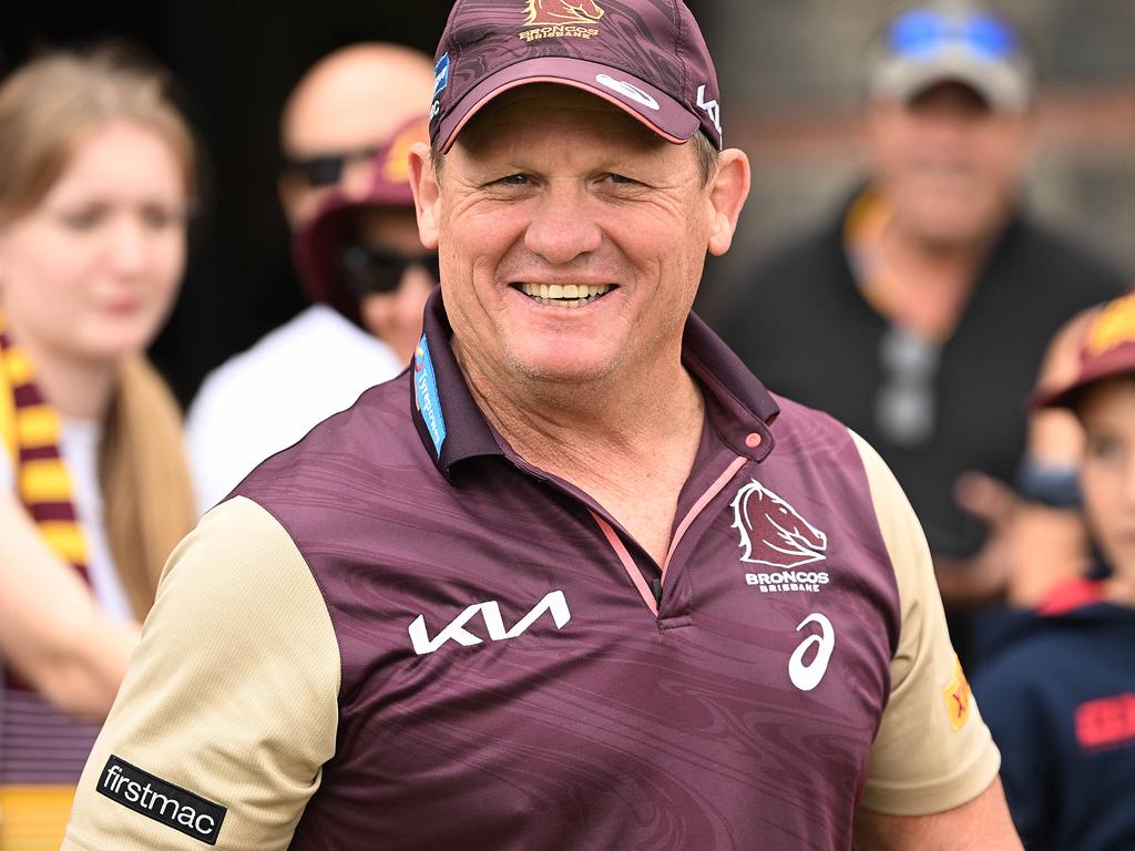 Brisbane superfan shows his love for both Lions and Broncos