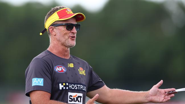 GOLD COAST, AUSTRALIA – FEBRUARY 27: Head coach Damien Hardwick during a Gold Coast Suns AFL training session at Austworld Centre Oval on February 27, 2024 in Gold Coast, Australia. (Photo by Chris Hyde/Getty Images)