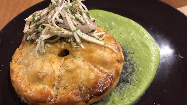 Beef and ale pie at Terroir, Auburn, Clare Valley