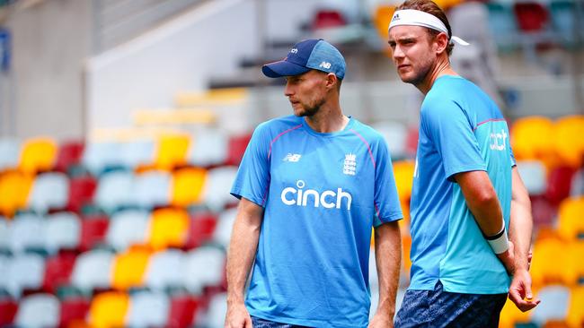 Root and Stuart Broad during a training session at the Gabba. Picture: AFP