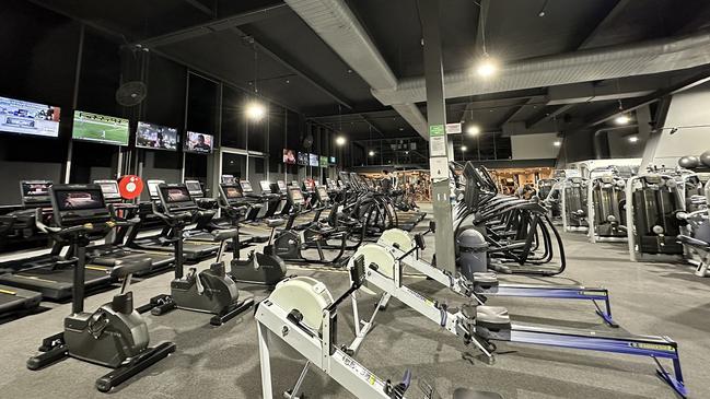 It’s only the truly committed who head to the gym at 9pm on a Friday. Picture: Alice Barker.