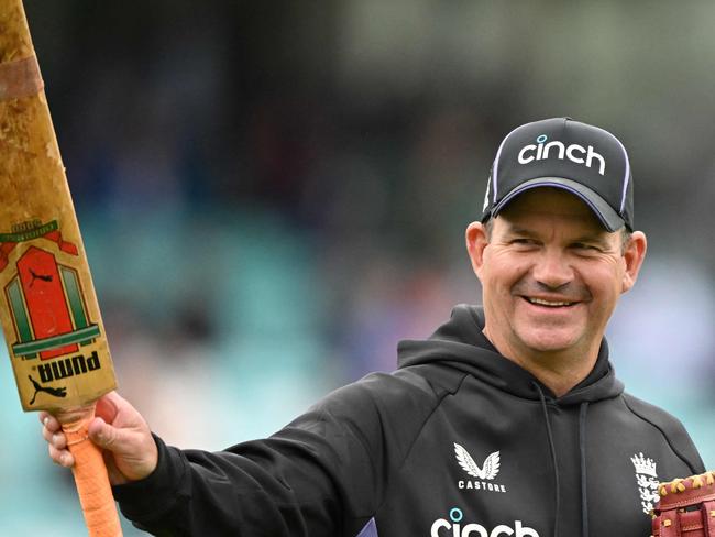 England's Australian white-ball coach Matthew Mott takes the warm up ahead of the fourth T20 international cricket match between England and Pakistan at The Oval, in London on May 30, 2024. (Photo by Glyn KIRK / AFP) / RESTRICTED TO EDITORIAL USE. NO ASSOCIATION WITH DIRECT COMPETITOR OF SPONSOR, PARTNER, OR SUPPLIER OF THE ECB