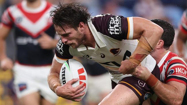 SYDNEY, AUSTRALIA - MARCH 06: Jack Gosiewski of the Broncos makes a break to score a a try during the round one NRL match between Sydney Roosters and Brisbane Broncos at Allianz Stadium, on March 06, 2025, in Sydney, Australia. (Photo by Matt King/Getty Images)