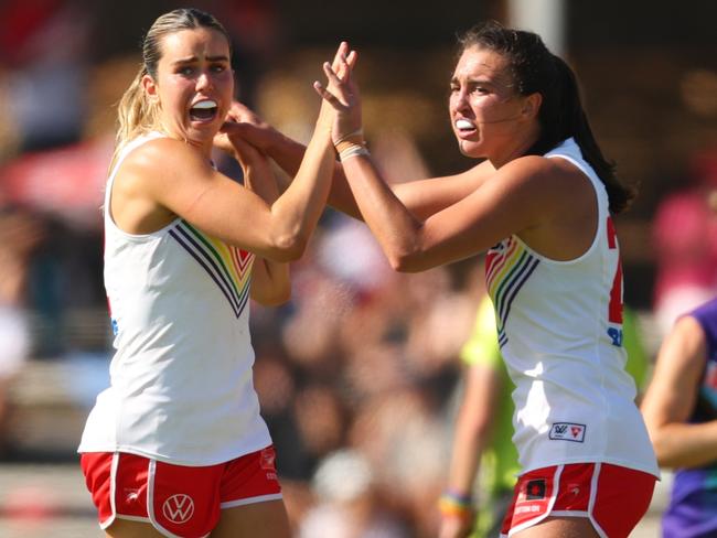 PERTH, AUSTRALIA - NOVEMBER 05: Hayley Bullas of the Swans celebrates a goal during the round 10 AFLW match between Fremantle Dockers and Sydney Swans at Fremantle Oval, on November 05, 2023, in Perth, Australia. (Photo by James Worsfold/AFL Photos/Getty Images)