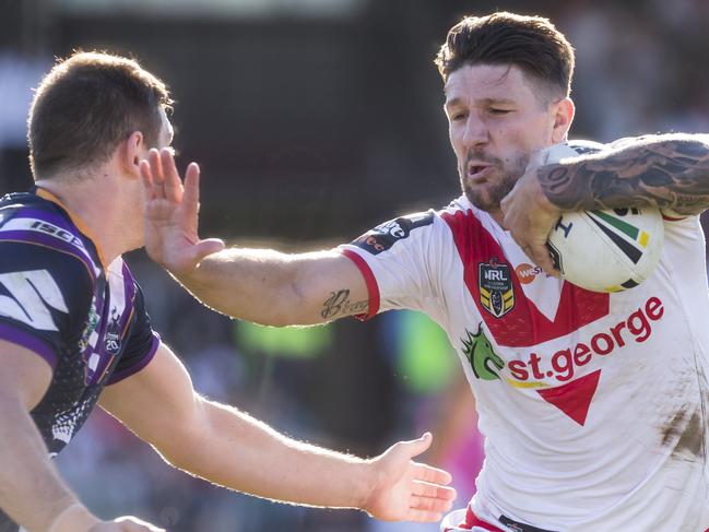 Gareth Widdop of the Dragons during the Round 9 NRL match between the St George-Illawarra Dragons and the Melbourne Storm at UOW Jubilee Oval in Sydney, Sunday, May 6, 2018. (AAP Image/Craig Golding) NO ARCHIVING, EDITORIAL USE ONLY