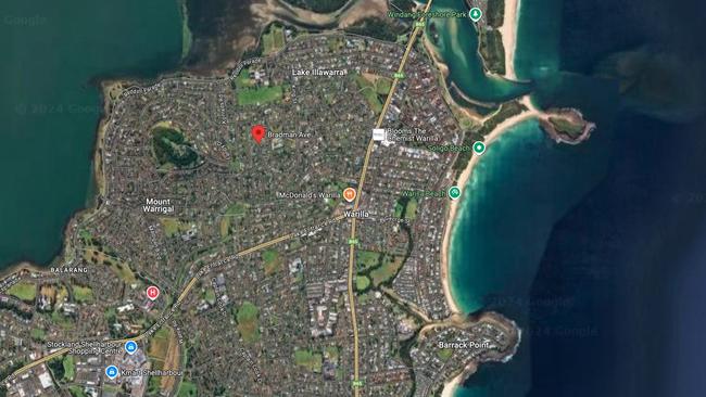 The fire occurred on Bradman Ave, Warilla, shortly before midday on Friday. Picture: Google Maps