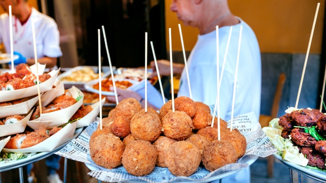 World’s best street food for under $10 | Falafel, shawarma, banh mi and ...