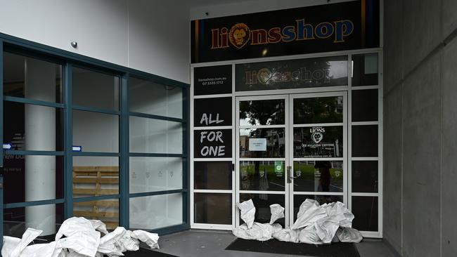 BRISBANE, AUSTRALIA - MARCH 06: Sand bags line the entrance to The Gabba on March 06, 2025 in Brisbane, Australia. Tropical Cyclone Alfred is expected to make landfall in southeast Queensland and northern NSW as a Category 2 storm, marking the first time a cyclone has directly hit the region in over 50 years. The storm is forecast to bring damaging winds, heavy rainfall, and potential storm surges, prompting authorities to urge residents to prepare for significant impacts, including flooding and power outages. (Photo by Albert Perez/Getty Images)