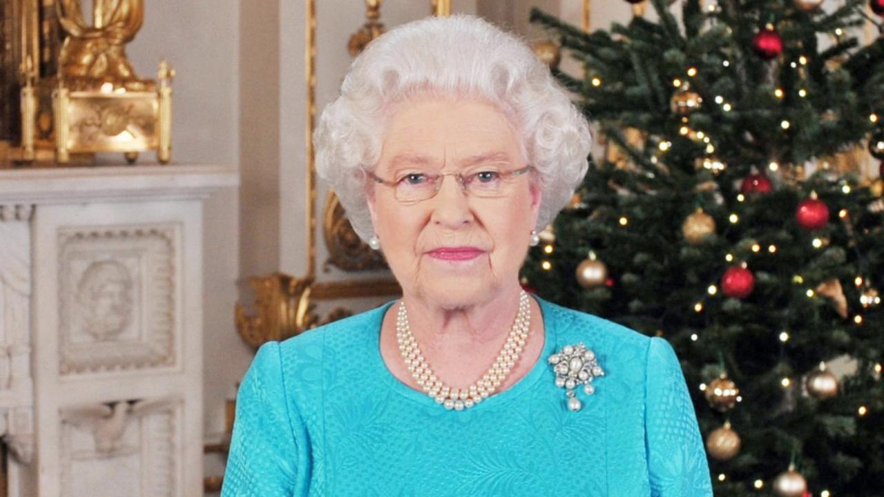 Queen Elizabeth cancels Christmas at Sandringham as Covid cases spike ...