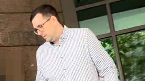 Steven Pullen, 38, of Ferntree Gully leaves Melbourne Magistrates’ Court Picture: Isabella O'Brien.