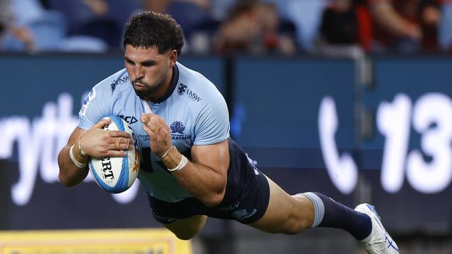 SYDNEY, AUSTRALIA - MARCH 22: Triston Reilly of the Waratahs scores a try during the round six Super Rugby Pacific match between NSW Waratahs and ACT Brumbies at Allianz Stadium, on March 22, 2025, in Sydney, Australia. (Photo by Darrian Traynor/Getty Images)