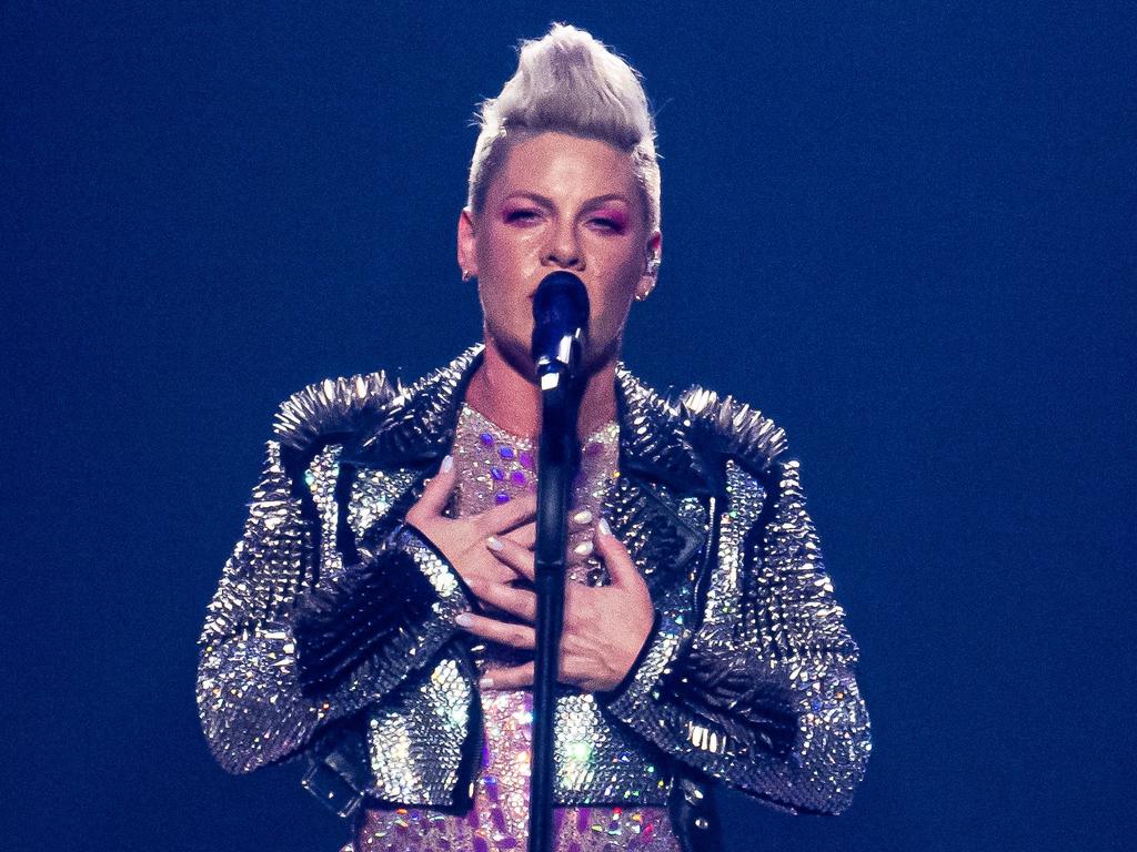 Pink describes nearly dying from drug overdose weeks before signing ...