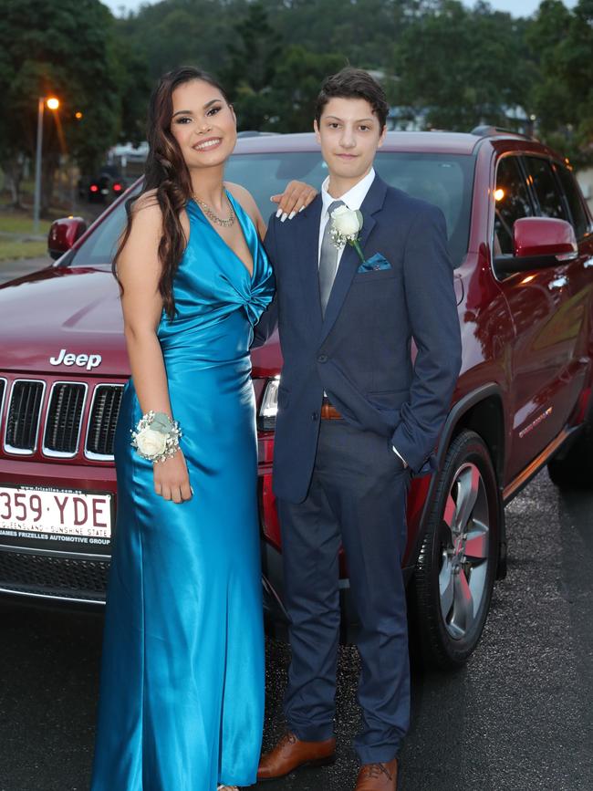 Pacific Pines High formal, at the school. Rozen Freeman & Elliott LÃ•Ecluse Picture Glenn Hampson