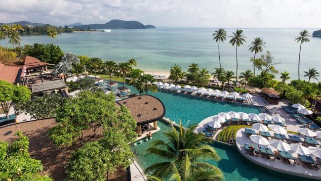 Enjoy this incredible deal at the Phuket resort described by customers as the "perfect getaway". Pictures: Luxury Escape