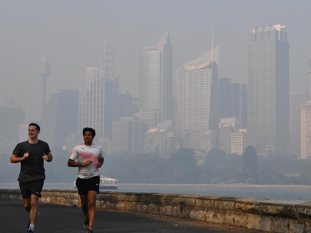 The thick smoke from the bushfires carries dangerous particles at a level this week equal to smoking 32 cigarettes in a day. Picture: Dean Lewins