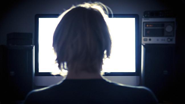 Banks take spying to the dark web
