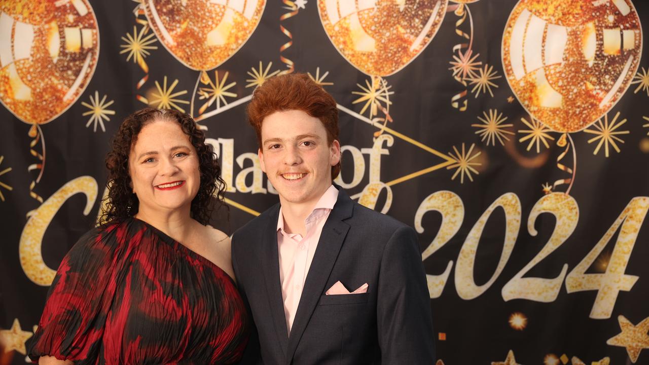 <p>Geelong Baptist College Year 12 student Owen Everest and mum Brooke Fay. Picture: Alison Wynd</p>