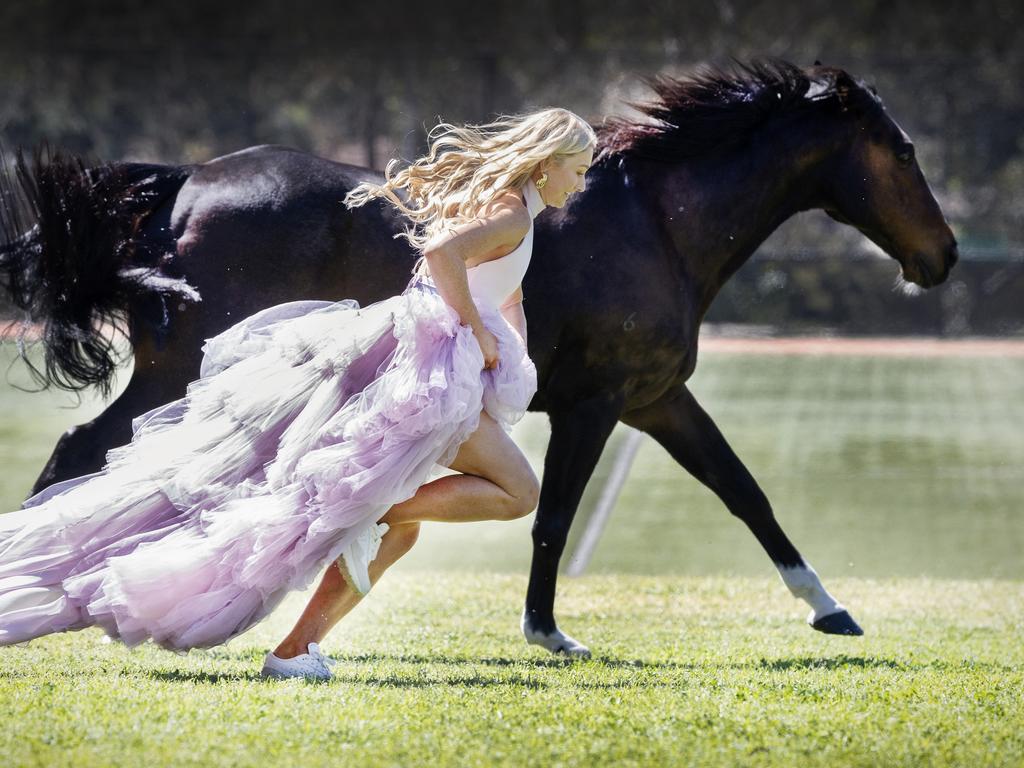 <p>Aussie Olympic silver medal winning athlete Jessica Hull racing thoroughbred trick horse Ty at Caulfield Guineas race day. Picture: David Caird</p>