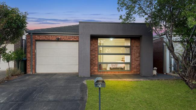 The three-bedroom house at 8 Walter St, Tarneit, is for sale for $500,000-$540,000.