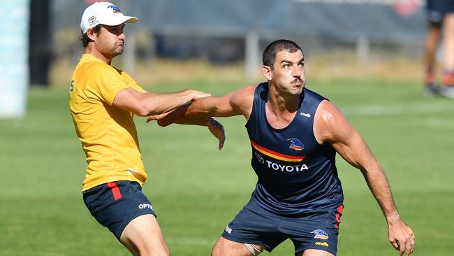 Walker and Rahilly at Crows training. (Photo by Mark Brake/Getty Images)