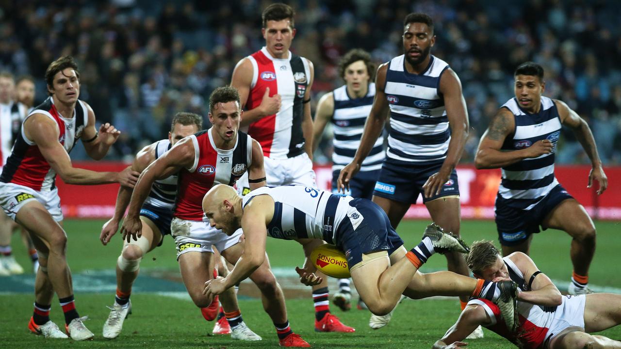 There were plenty of bodies around the ball when Geelong took on St Kilda last week. Picture: AAP Images