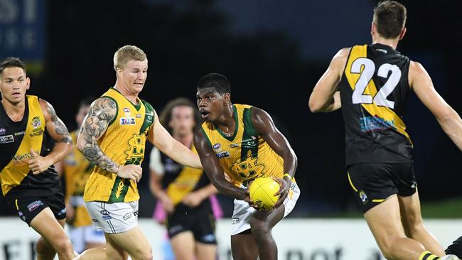 Maurice Rioli Jr in action. Picture: Felicity Elliott/AFLNT Media.