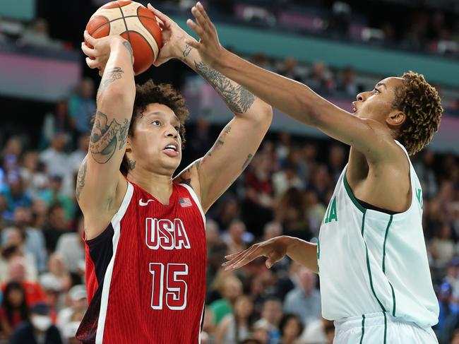 PARIS, FRANCE - AUGUST 07: Brittney Griner #15 of Team United States shoots over Pallas Kunaiyi-Akpanah #3 of Team Nigeria during a Women's basketball quarterfinal game between Team United States and Team Nigeria on day twelve of the Olympic Games Paris 2024 at Bercy Arena on August 07, 2024 in Paris, France. (Photo by Gregory Shamus/Getty Images)