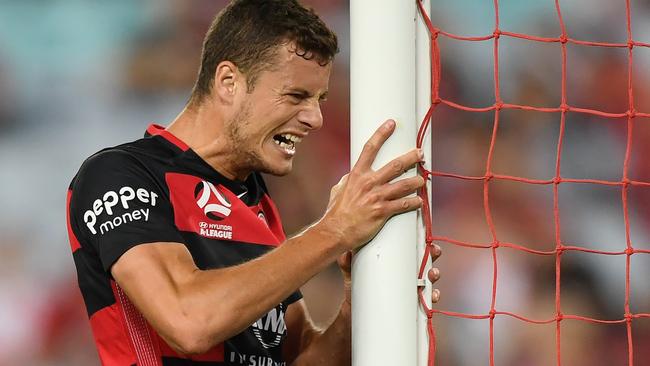 It’s been a tough time for the Wanderers. (AAP Image/David Moir)
