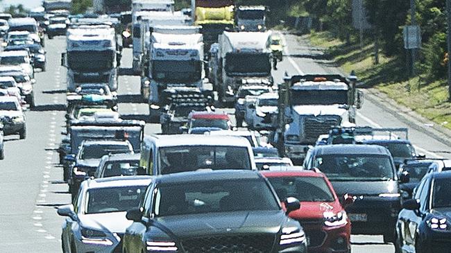 M1 Southbound traffic heading from Brisbane to the Gold CoastPicture: Nigel Hallett