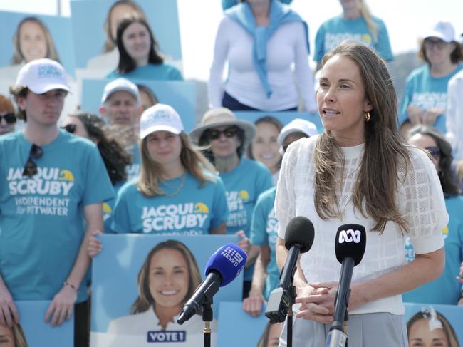 Jacqui Scruby, the independent candidate for Pittwater, has been critical of Georgia Ryburn for not living in the electorate. Picture: Supplied